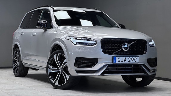Volvo XC90 24 of 26