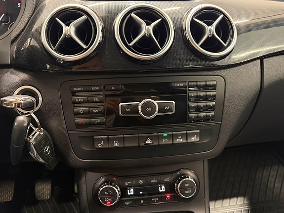 Mercedes-Benz B200 19 of 20