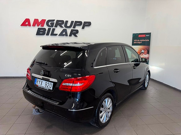 Mercedes-Benz B200 5 of 20
