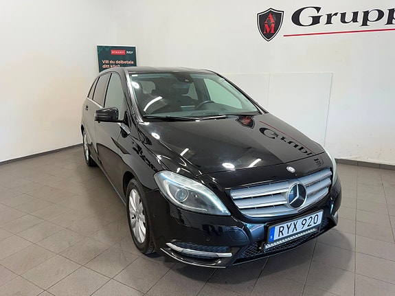 Mercedes-Benz B200 9 of 20