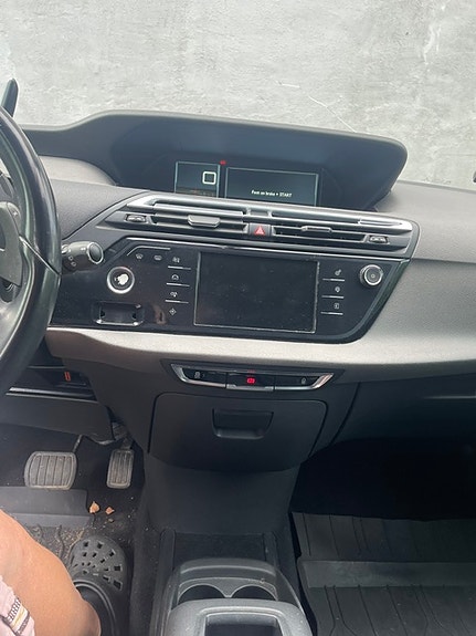 Citroen Grand C4 Picasso 5 of 6