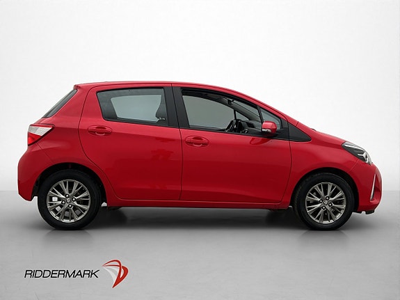 Toyota Yaris 6 of 22