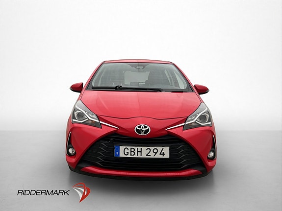 Toyota Yaris 2 of 22