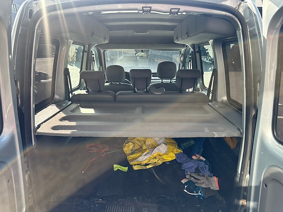 Renault Kangoo Express 6 of 7