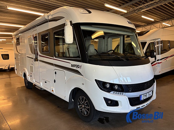 Rapido 8066 DF * Solcell * Dragkrok  * Stort garage *