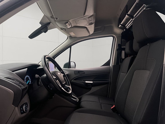 Ford Transit Connect 17 of 30