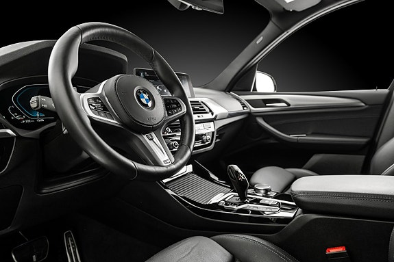 BMW X3 15 of 21
