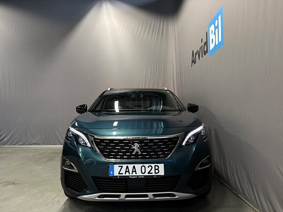 Peugeot 5008 2 of 30