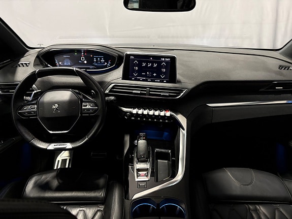 Peugeot 5008 16 of 30