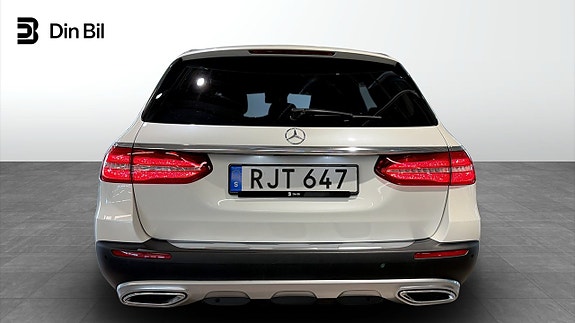 Mercedes-Benz E220 d 6 of 14