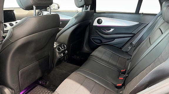 Mercedes-Benz E220 d 12 of 14