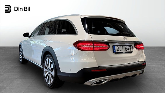 Mercedes-Benz E220 d 4 of 14