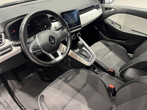 Renault Clio 10 of 20