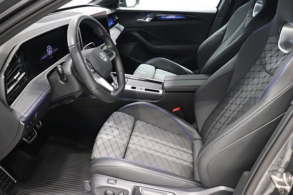 Volkswagen Passat 7 of 11