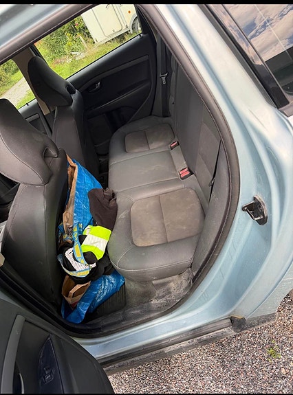 Volvo V70 6 of 8