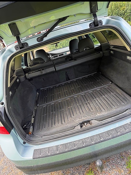 Volvo V70 5 of 8