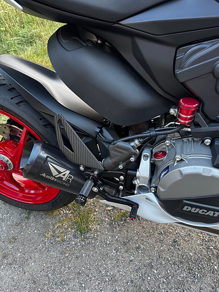 Ducati Panigale V2 955 20 of 27