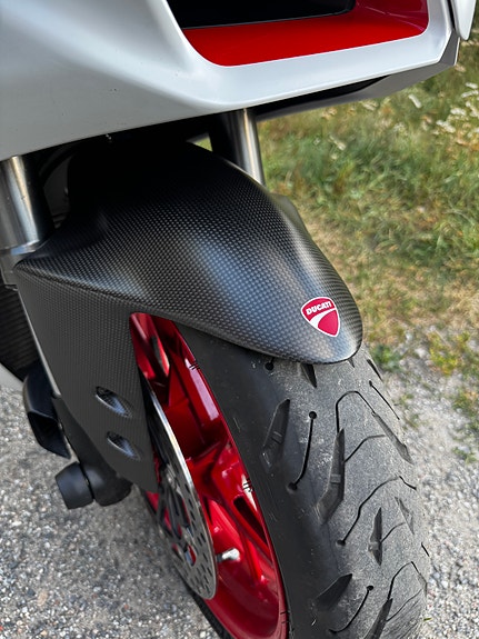 Ducati Panigale V2 955 12 of 27