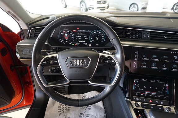 Audi Q8 e-tron 8 of 15