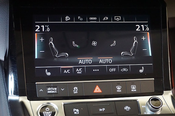 Audi Q8 e-tron 11 of 15