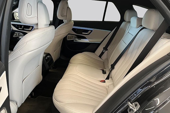 Mercedes-Benz E300 de 9 of 16