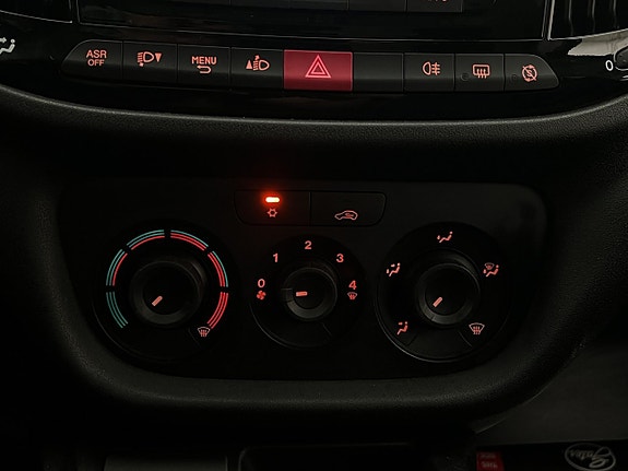 Fiat Doblo 22 of 28