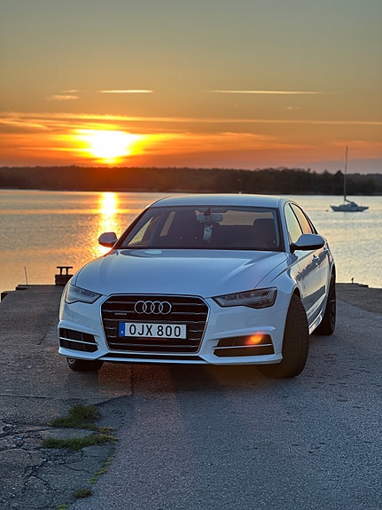 Audi A6 2 of 13