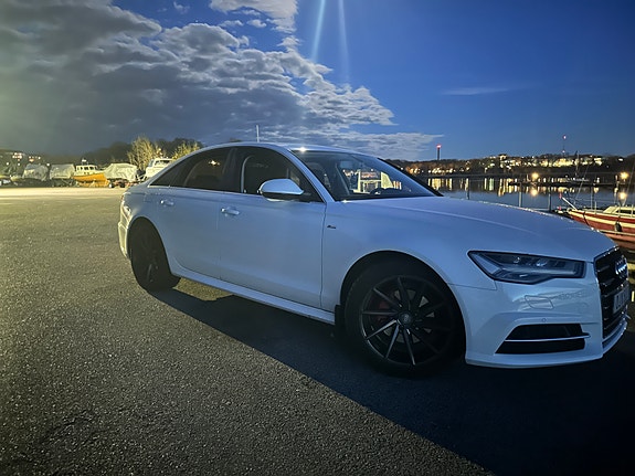 Audi A6 5 of 13