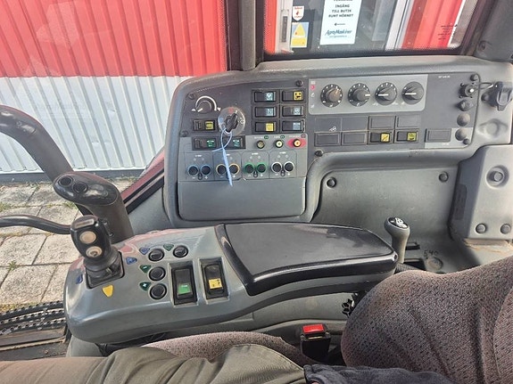 Valtra C 120 6 of 9