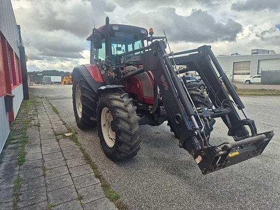 Valtra C 120 3 of 9