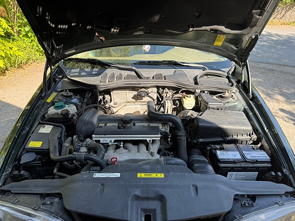 Volvo XC70 11 of 11