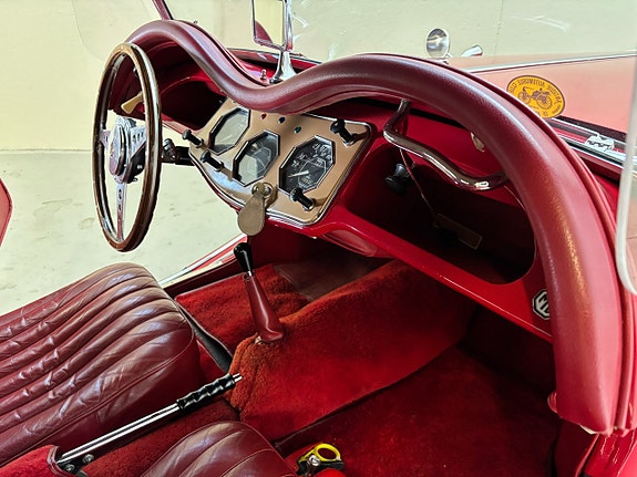 MG T-Type 14 of 16