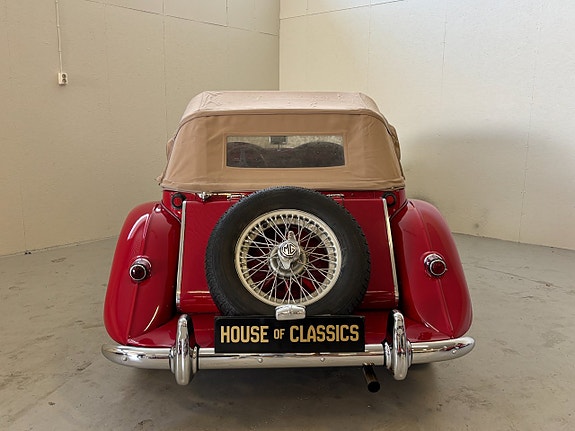 MG T-Type 8 of 16