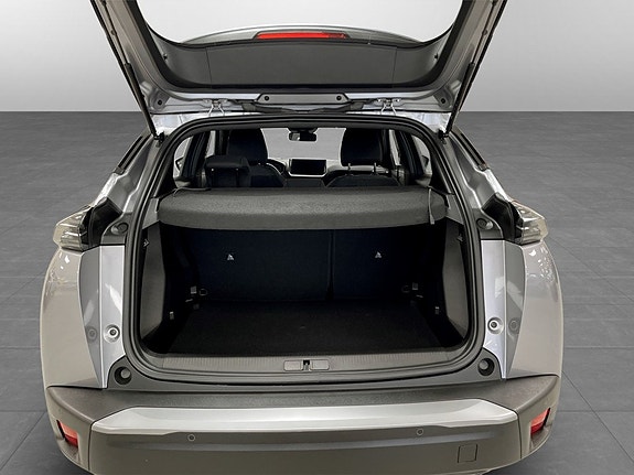 Peugeot 2008 16 of 16