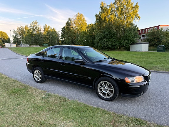 Volvo S60 6 of 16