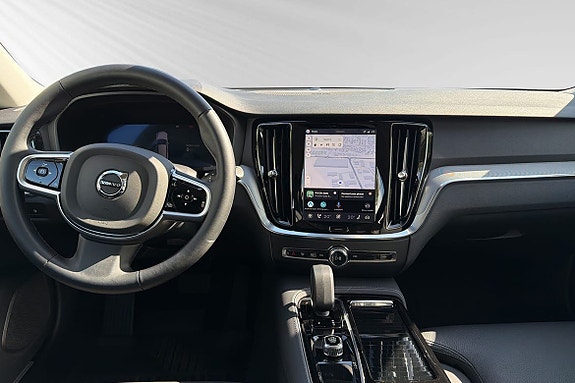 Volvo V60 11 of 14