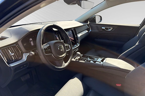 Volvo V60 9 of 14