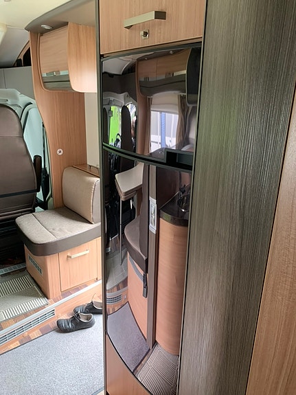 Knaus Sky Ti 700 MEG 5 of 13
