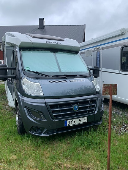 Knaus Sky Ti 700 MEG 2 of 13