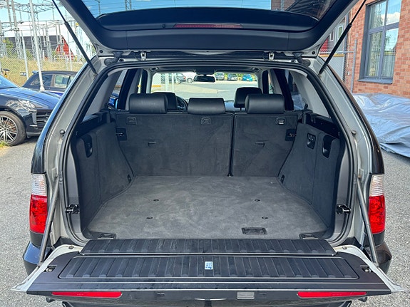 BMW X5 15 of 15