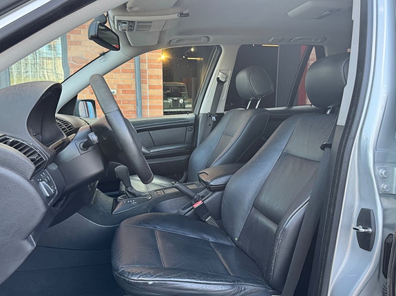 BMW X5 13 of 15