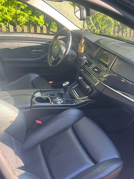 BMW 520d 16 of 20