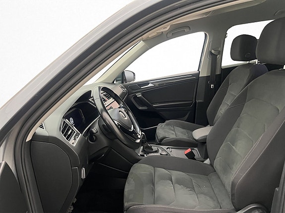 Volkswagen Tiguan Allspace 12 of 30