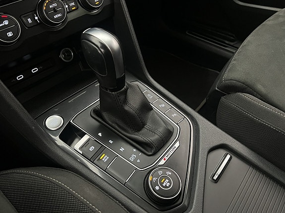 Volkswagen Tiguan Allspace 23 of 30