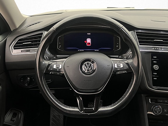 Volkswagen Tiguan Allspace 15 of 30