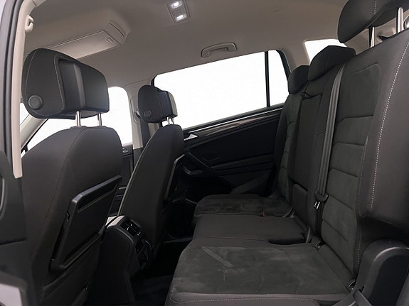 Volkswagen Tiguan Allspace 26 of 30