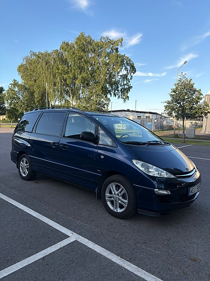 Toyota Previa 4 of 7