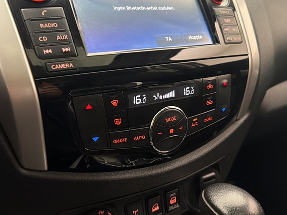 Nissan Navara 27 of 30