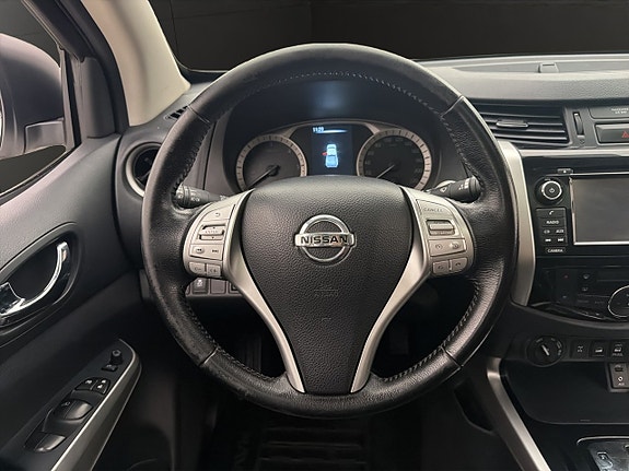 Nissan Navara 18 of 30