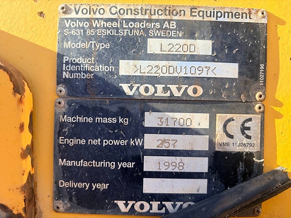 Volvo L 220 D 12 of 12